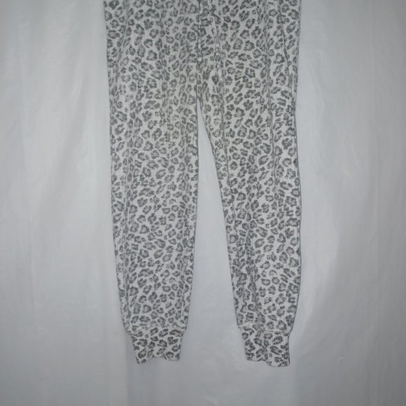 AMERICAN EAGLE OUTFITTERS ANIMAL PRINT JOGGERS STYLE LOUNGE PANTS - Picture 10 of 14